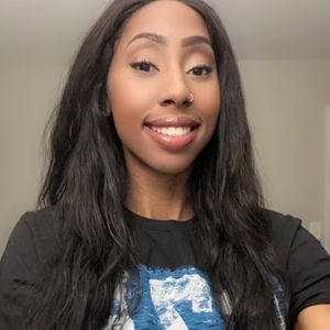 Meet your Posher, Tanisha